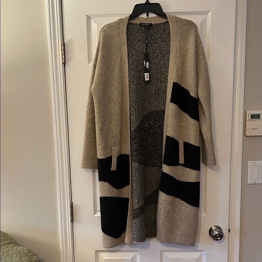 CHARLIE B Beige and Black Open Cardigan
